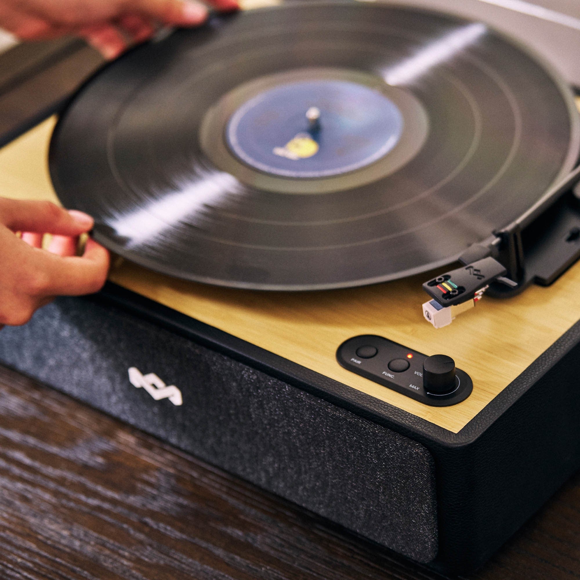 House of Marley Rise Up All-In-One Turntable - 15-15621