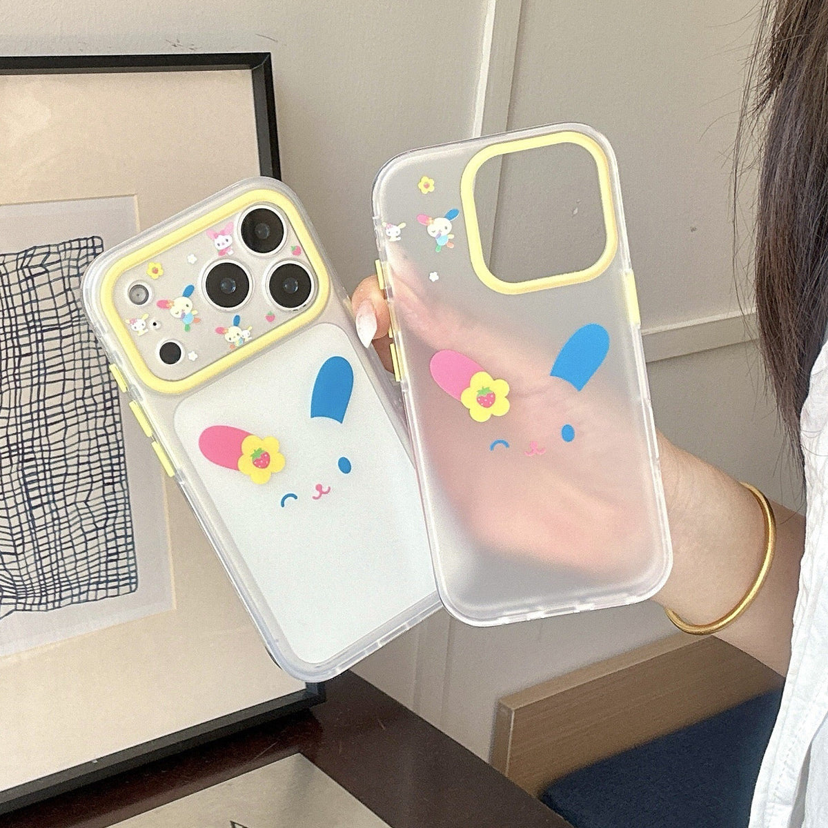 iPhone Usahana Transparent Case