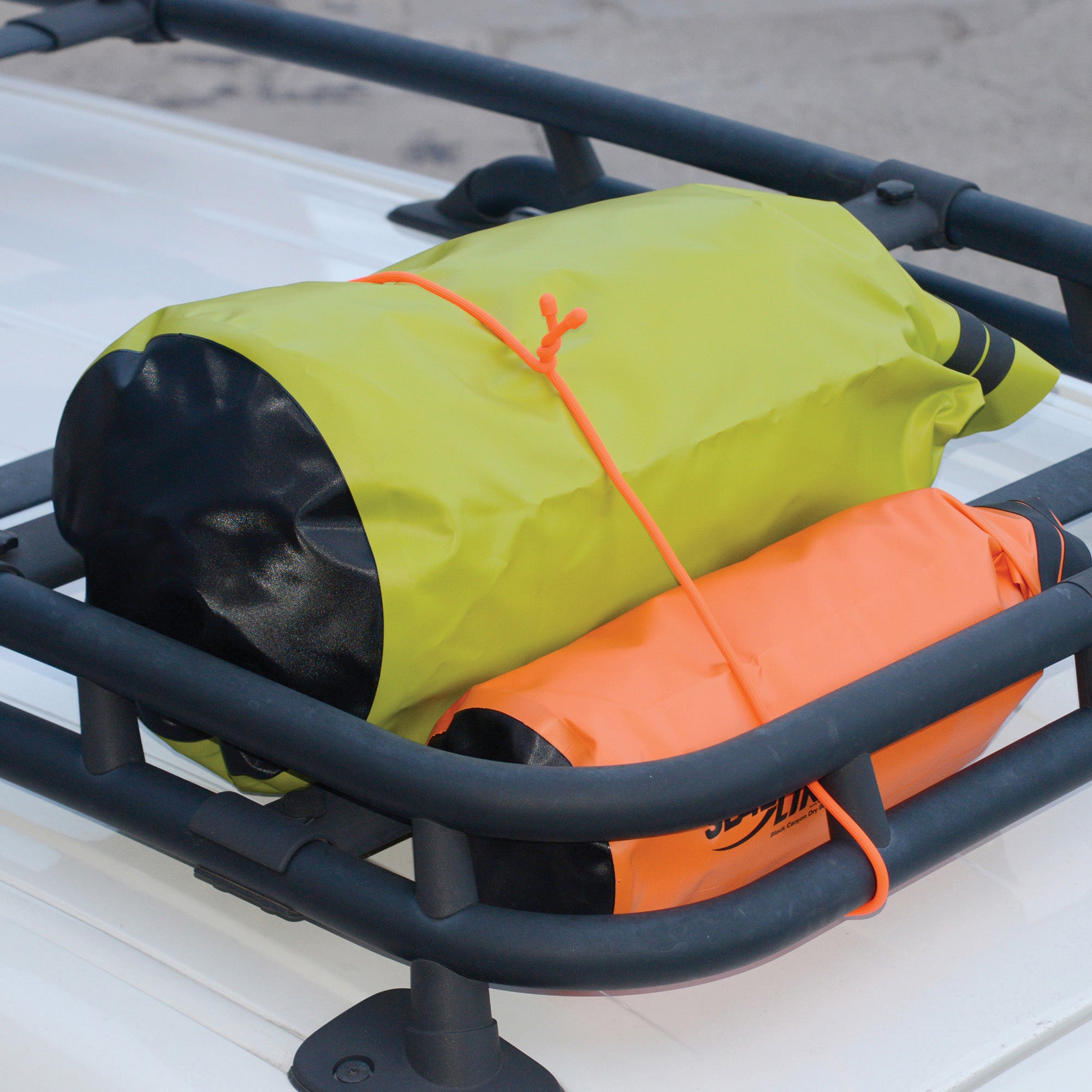 Nite Ize Gear Tie Bright Orange Reusable Rubber Twist Tie 64 in. - 15-08113