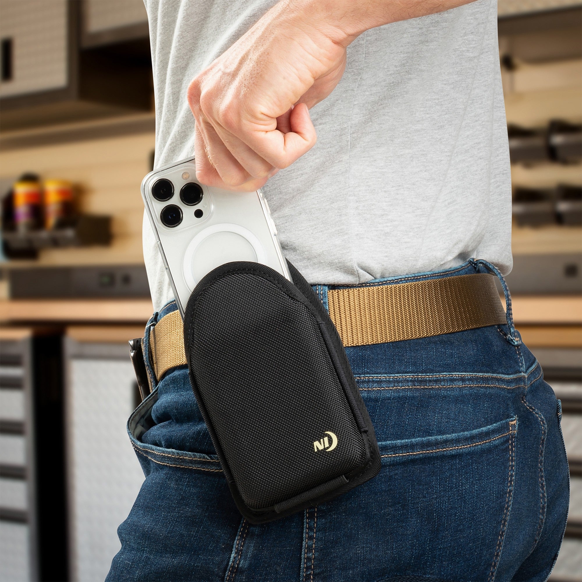 Universal Nite Ize Clip Case Hardshell QuickSlide Holster - XL - Black - 15-11172