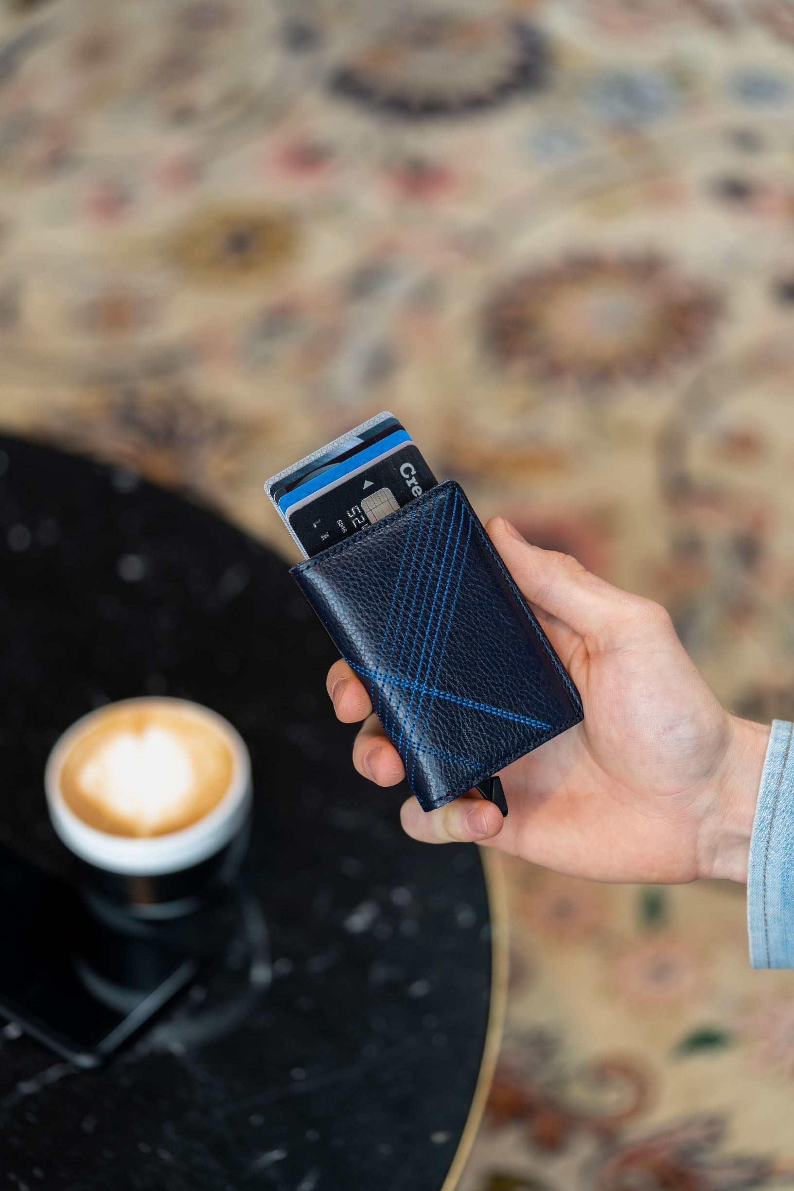 Secrid Slimwallet Stitch Linea Navy