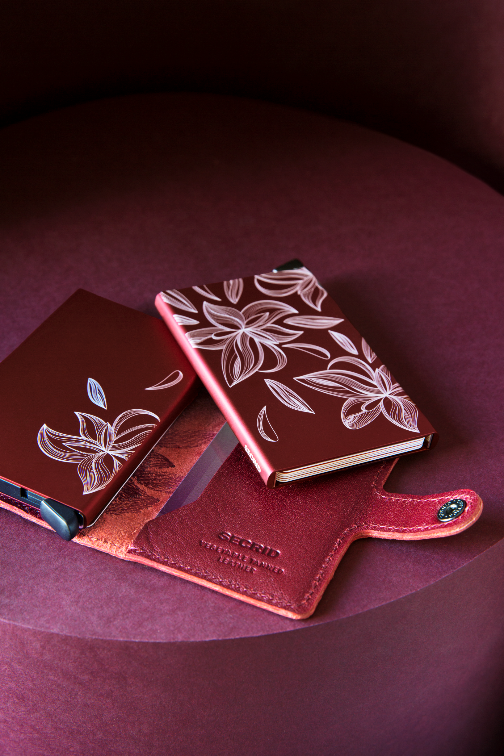 Secrid Miniwallet Stitch Magnolia Rosso
