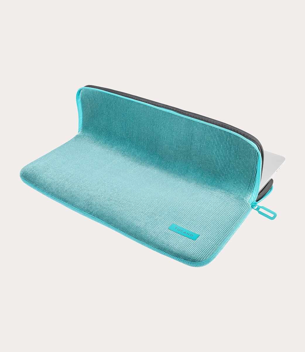Tucano Velluto Sleeve for laptops up to 16in