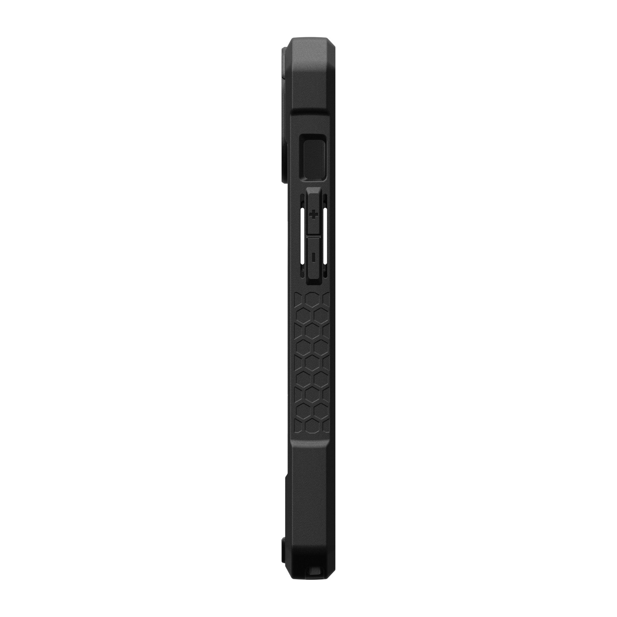 iPhone 15/14/13 UAG Monarch Pro MagSafe Case - Carbon Fiber - 15-11489