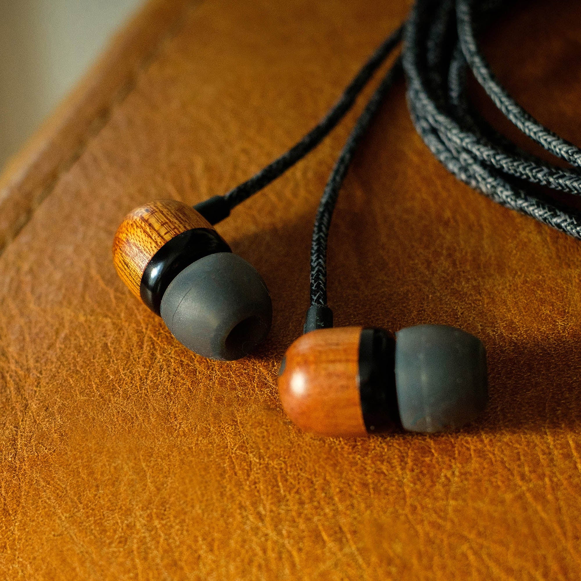 House of Marley Smile Jamaica USB-C Earbuds - Signature Black - 15-15609