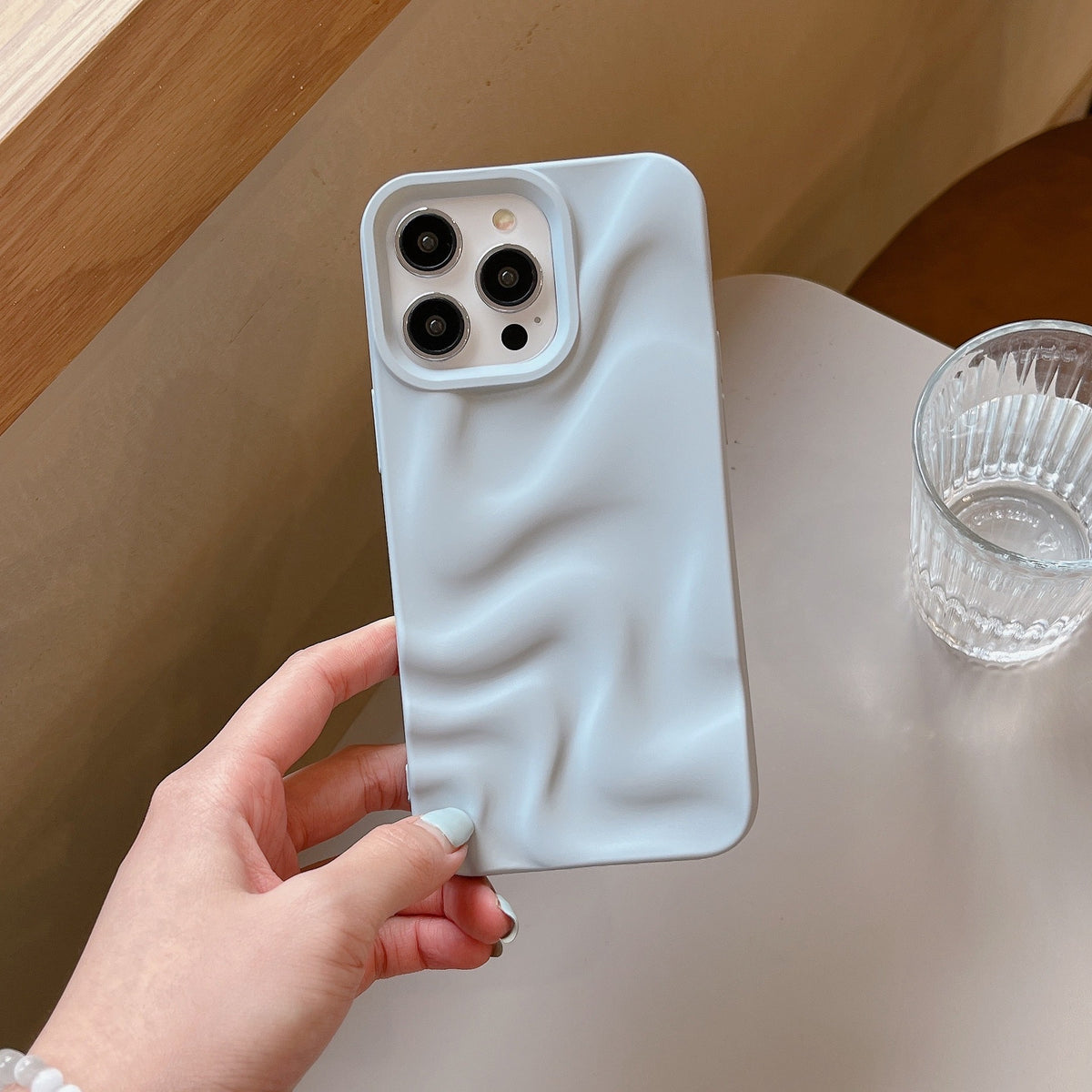 iPhone 3D Irregular Wave Grain Case