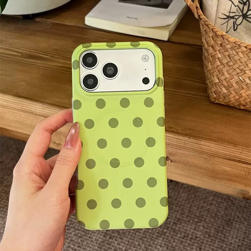 iPhone Simple Polka Dot MagSafe Case