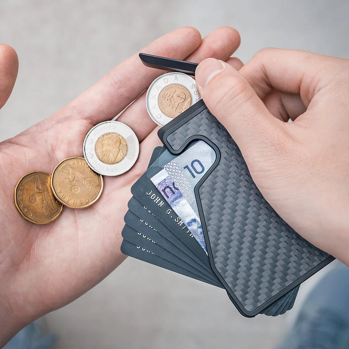 FANTOM X - Coin Holder (Carbon Fiber)