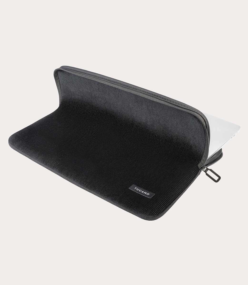 Tucano Velluto Sleeve for laptops up to 13in